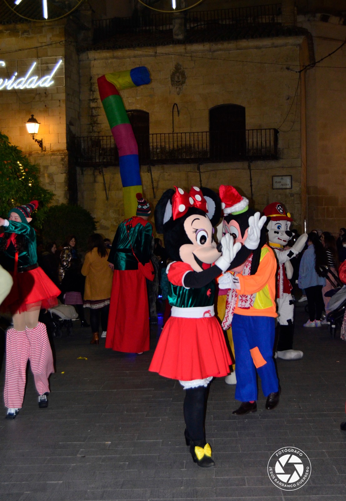 19 PASACALLES FRASKY ANIMACIONES