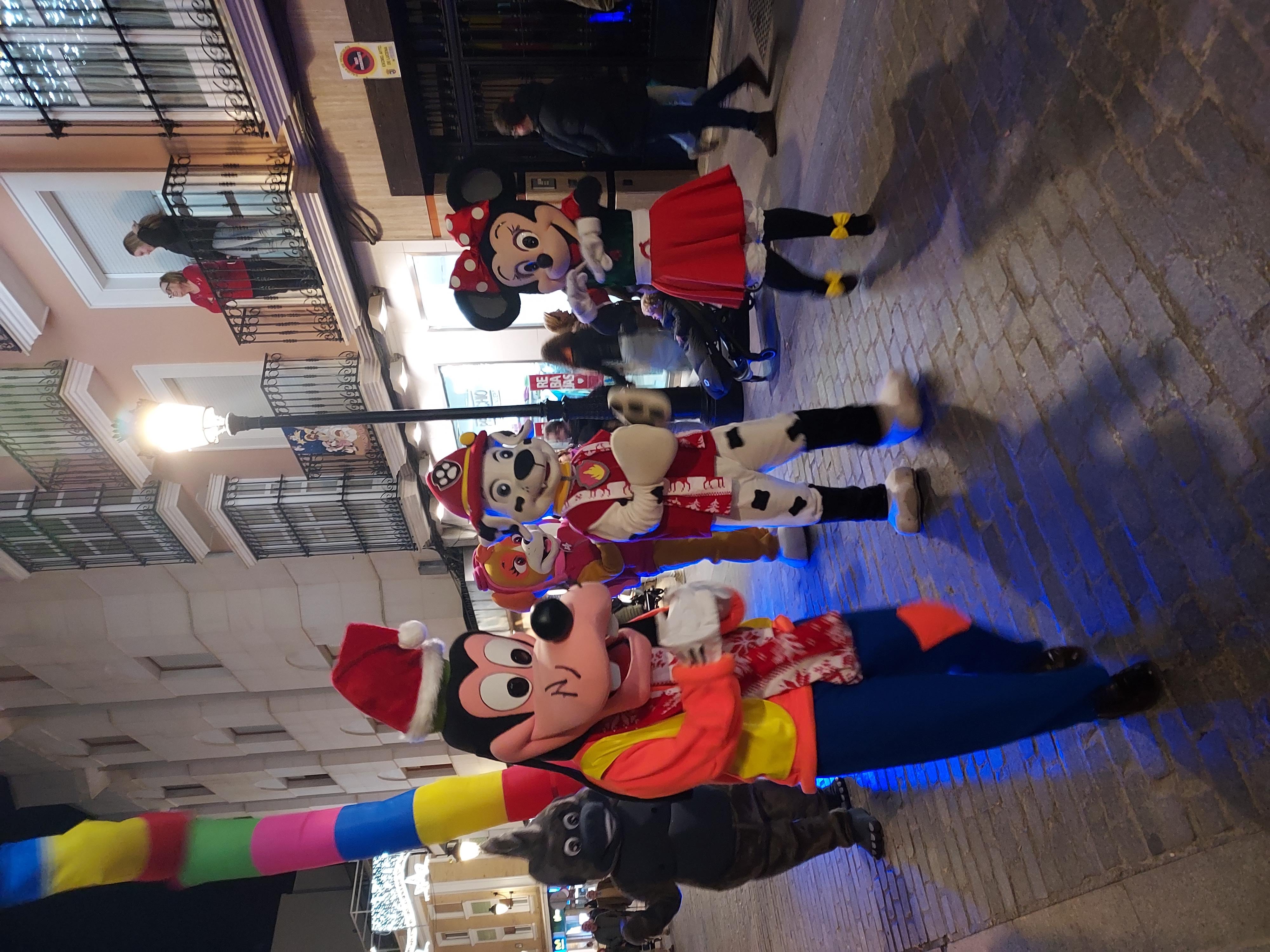 36 PASACALLES FRASKY ANIMACIONES