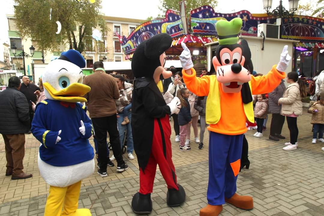 38 PASACALLES FRASKY ANIMACIONES