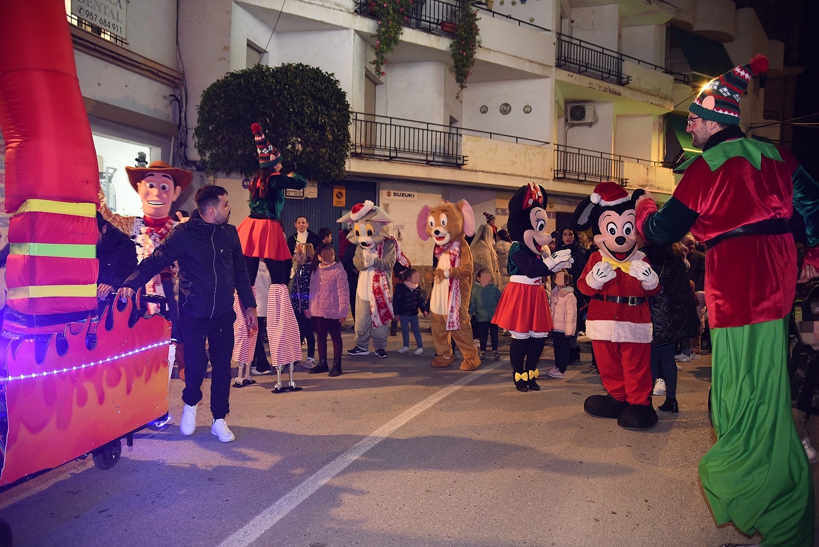 45 PASACALLES FRASKY ANIMACIONES